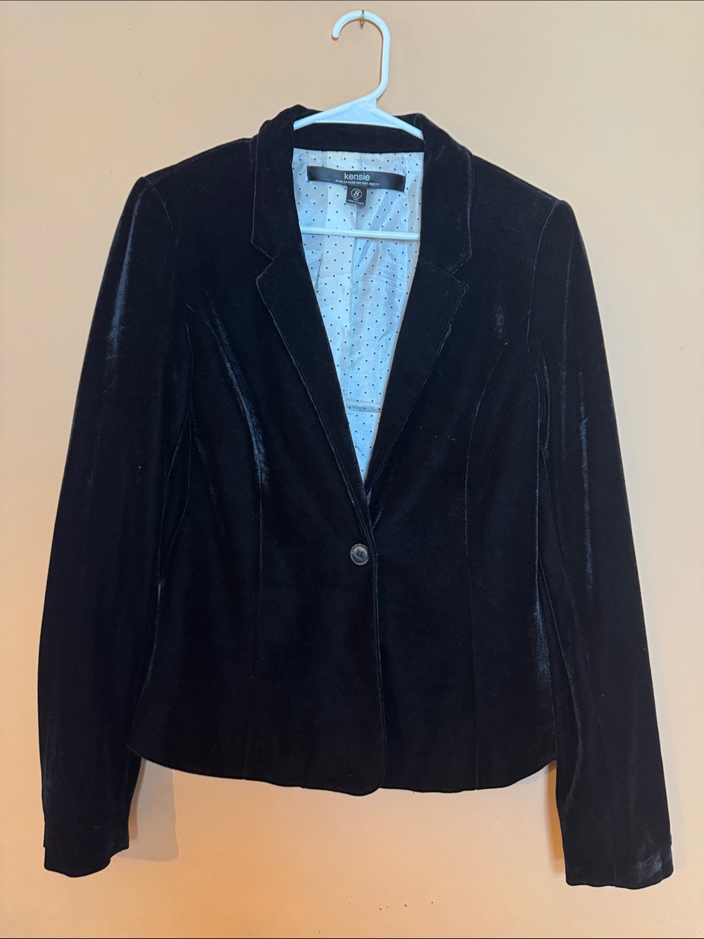 kensie Black Velvet Single-Button Blazer